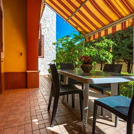 Del Papiro Charme Apartment