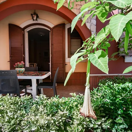Apartment Del Papiro Charme Avola