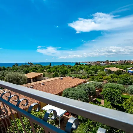 Del Papiro Charme Apartmán Avola
